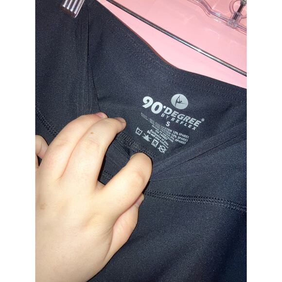 NWT 90 Degrees by Reflex black Capri leggings size small - Picture 5 of 6